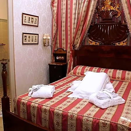 Hotel Royal