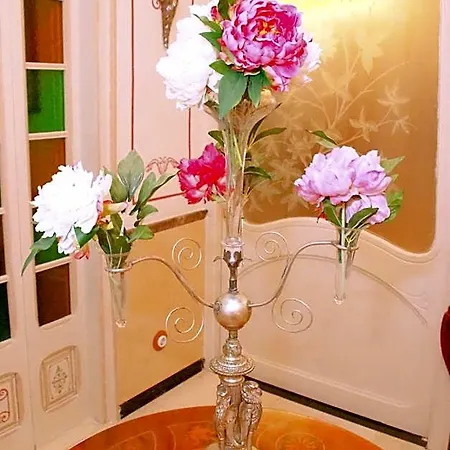 Royal Hotel 2*